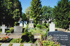 Death-in-Koln-Katholischer-Friedhof-Koln-Mulheim-Lihi-Laszlo-September-2022_22