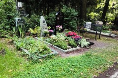 Cologne-Southern-Cemetery-Lihi-Laszlo-Sep-2022_18