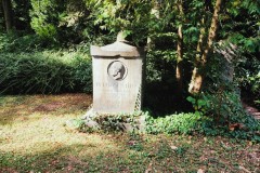 Cologne-Southern-Cemetery-Lihi-Laszlo-Sep-2022_19