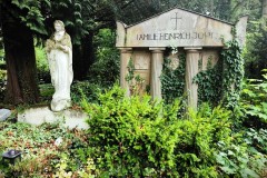 Cologne-Southern-Cemetery-Lihi-Laszlo-Sep-2022_22