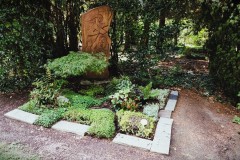 Cologne-Southern-Cemetery-Lihi-Laszlo-Sep-2022_50