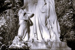 Frankfurt-main-cemetery-Lihi-Laszlo-2024-096