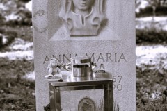 Frankfurt-main-cemetery-Lihi-Laszlo-2024-102