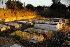 Karkur-old-cemetery-Lihi-Laszlo-2013_17