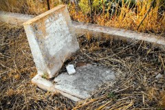 Karkur-old-cemetery-Lihi-Laszlo-2013_18